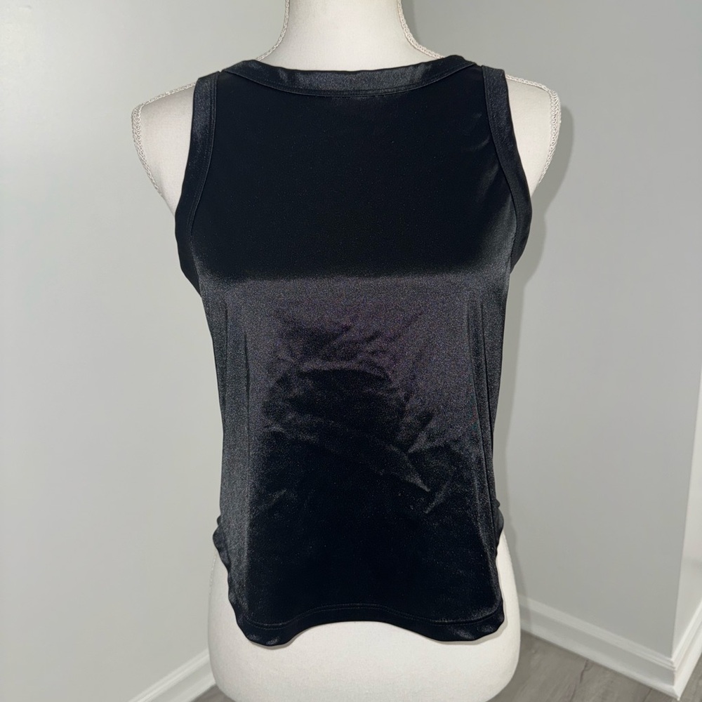 Banana‎ Republic Black Satin Tank Top Medium Sleeveless Soft Shiny Classic